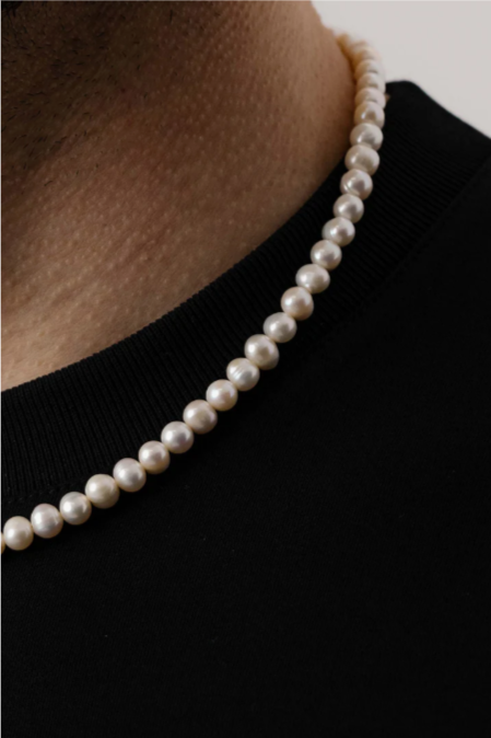 White Perl Necklace