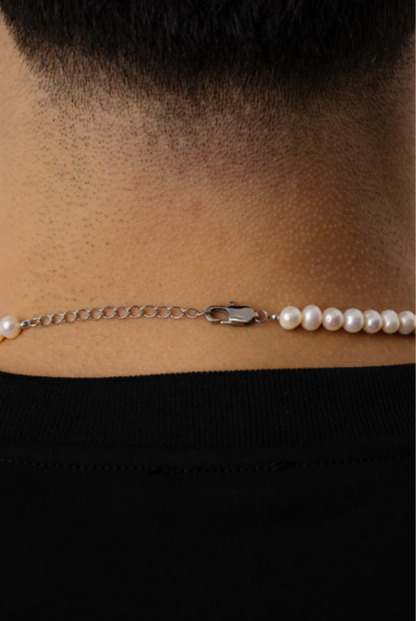 White Perl Necklace